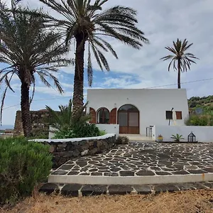  Casa vacanze Radyshams Dammusi Le Palme & Bait